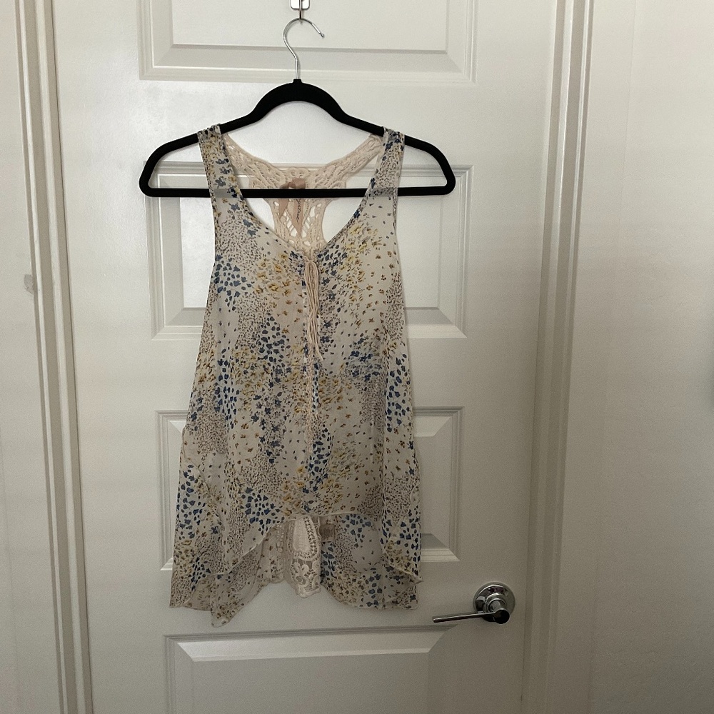 Mystree Floral Crochet Back Flowy Tank Top